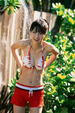 倪雅伦